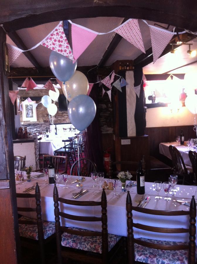 Hawkins Arms Bed & Breakfast Zelah Bagian luar foto